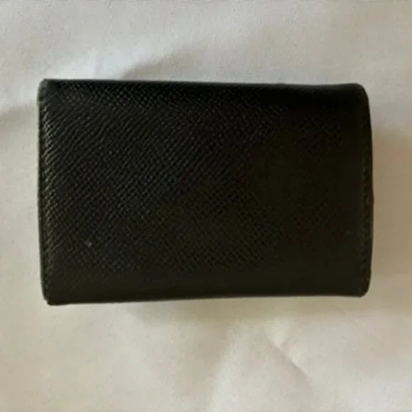 Bvlgari Key Case Clasic 6 Ring Black Leather - Picture 3 of 8